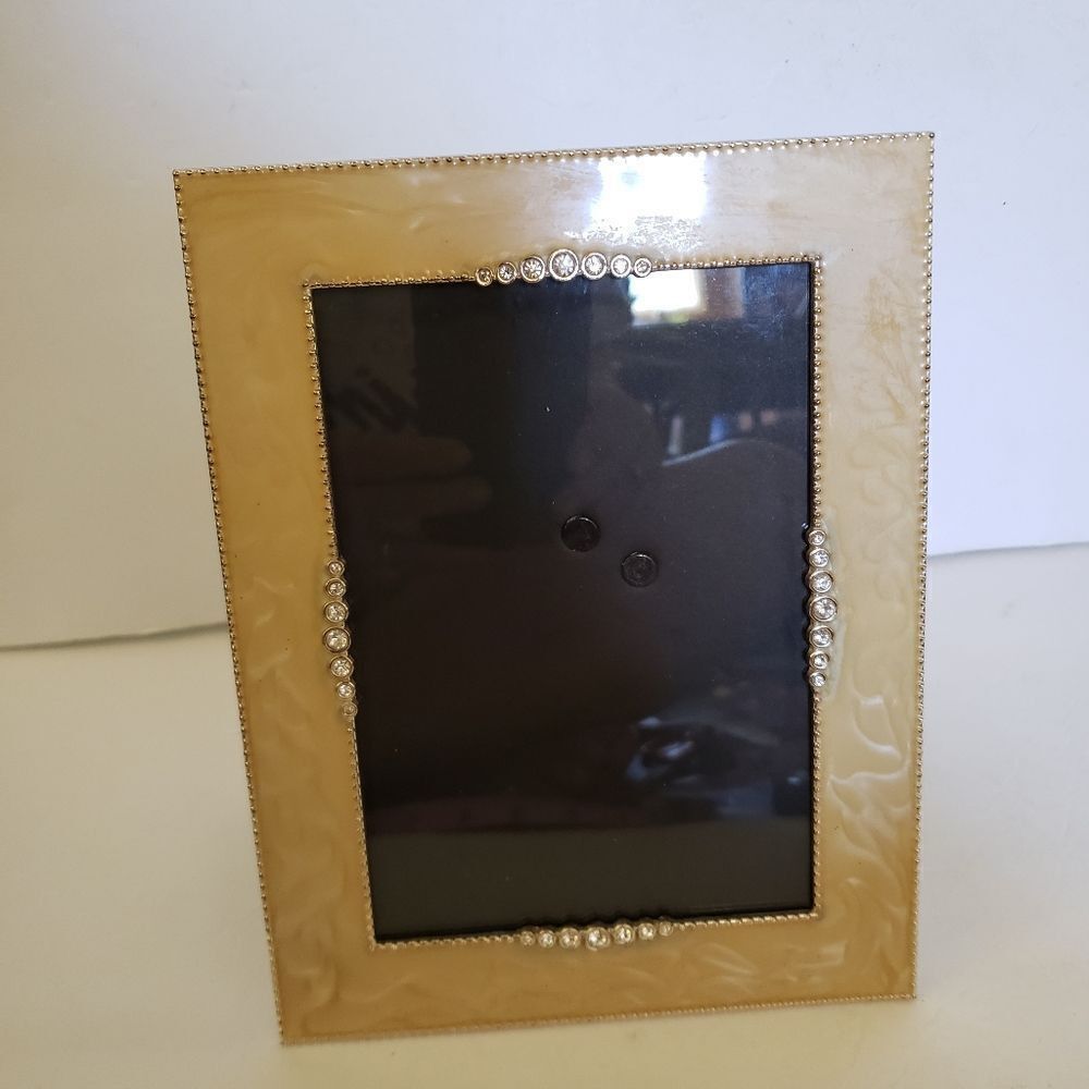 Metal Photo Frame   - Picture 3 of 7
